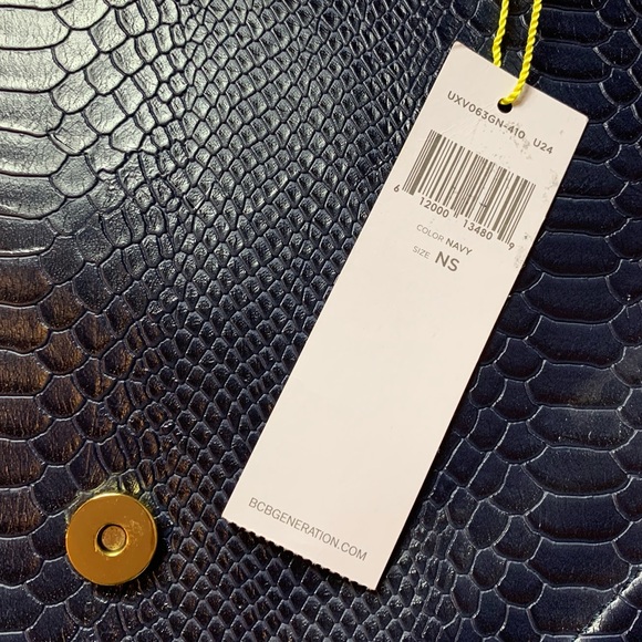 BCBG Navy Snakeskin Envelope Clutch - Picture 8 of 8